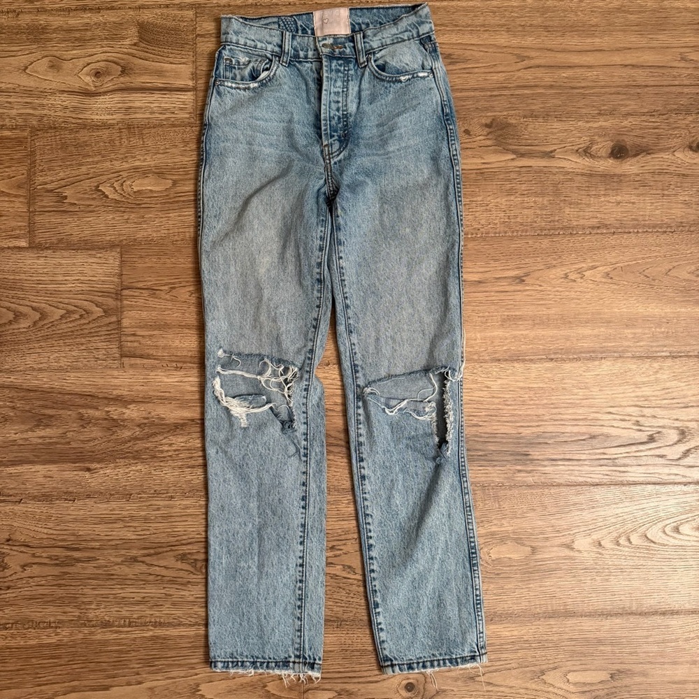 Revice 25 High Rise Distressed Straight Leg Jeans EUC